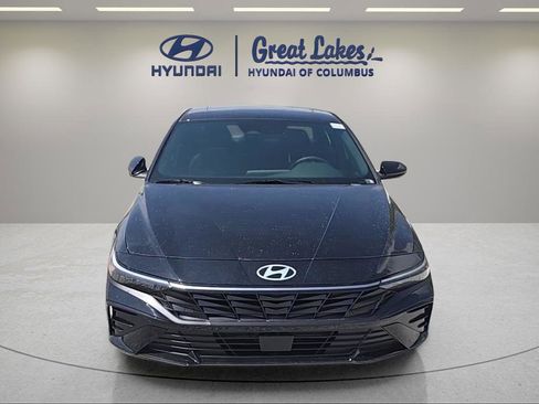 New 2026 Hyundai Elantra SEL Sport Premium FWD image 2