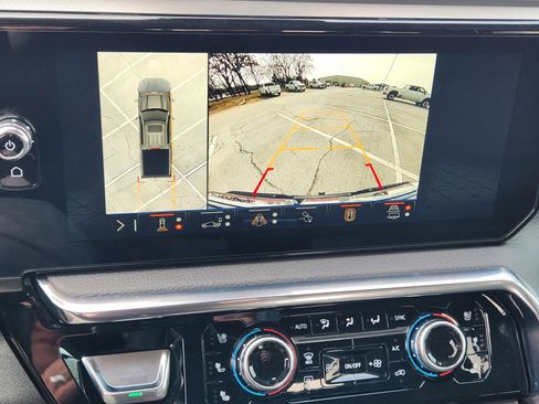 Certified 2025 GMC Sierra 1500 Denali w/ Technology Package image 8