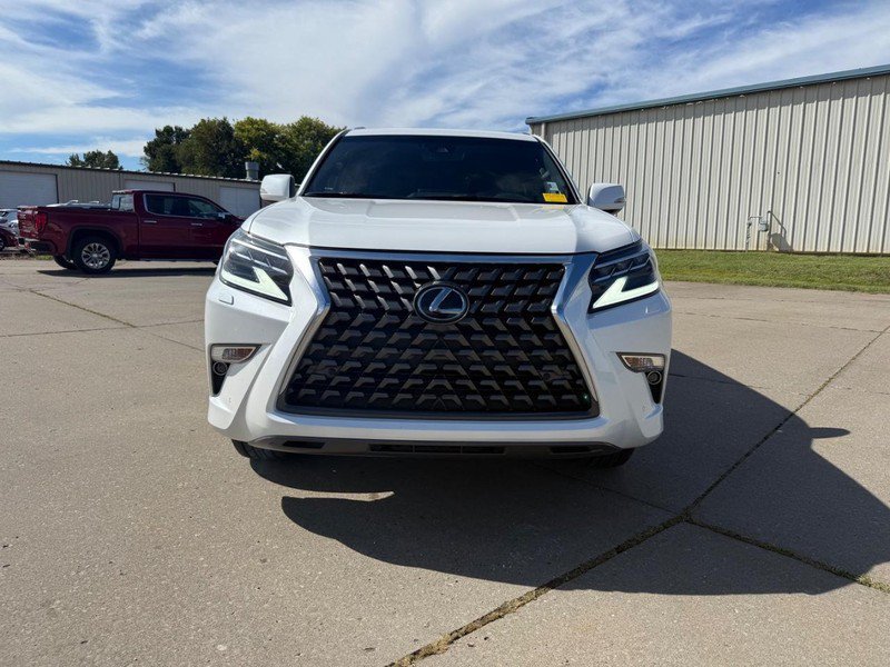 Used 2023 Lexus GX 460 Premium w/ Premium Plus Package AWD/4WD image 2