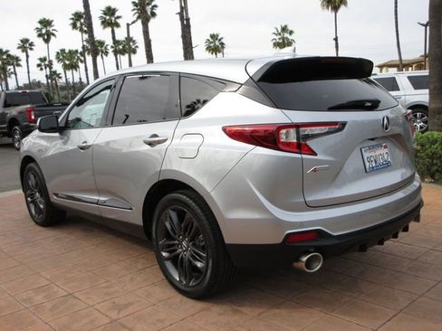 Used 2023 Acura RDX A-Spec image 2