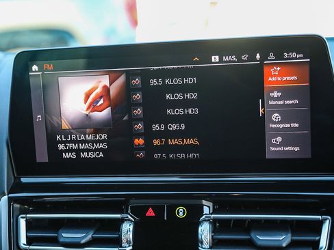 Used 2025 BMW 840i Convertible w/ Comfort Seating Package image 15