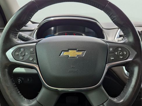Used 2018 Chevrolet Traverse Premier AWD/4WD image 24