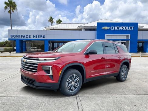 New 2026 Chevrolet Traverse LT w/ Driver Confidence Package image 3