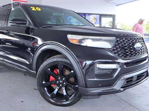 Used 2020 Ford Explorer ST w/ ST Street Pack AWD/4WD image 2