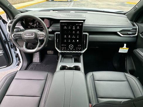 New 2026 GMC Acadia Elevation w/ Black Edition FWD image 3