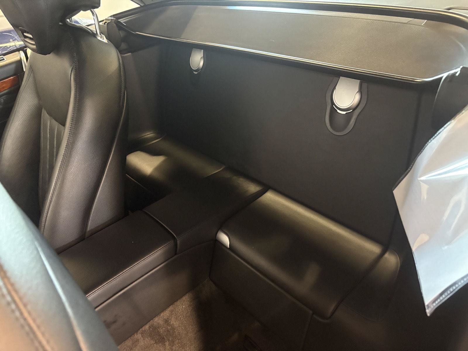 Used 2009 Mercedes-Benz SL 550 image 25