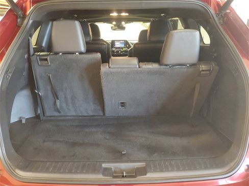 Used 2022 Toyota Highlander XSE image 8