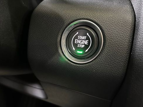 Used 2025 GMC Acadia Elevation AWD/4WD image 34
