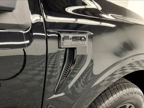 Used 2024 Ford F150 Lariat image 11