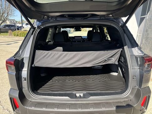 New 2026 Subaru Outback Limited w/ Premium/Limited Package 2 AWD/4WD image 7