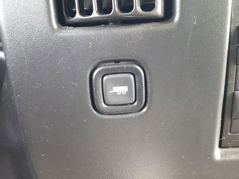 Used 2015 Chevrolet Express 2500 RWD 2500 135 image 19