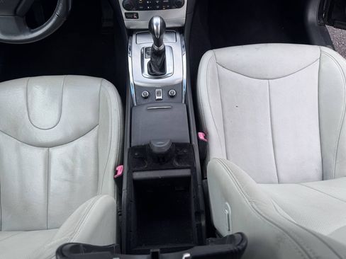 Used 2014 INFINITI Q60 Convertible w/ Premium Package RWD image 15