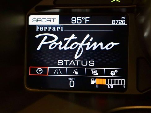 Certified 2019 Ferrari Portofino RWD image 38