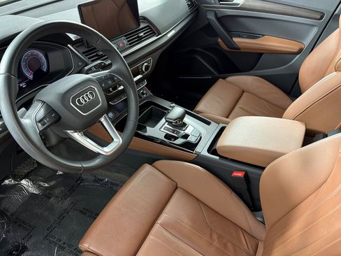 Used 2023 Audi Q5 2.0T Premium Plus w/ Premium Plus Package image 9