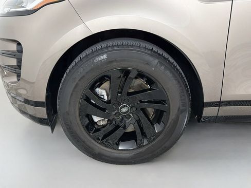 Certified 2023 Land Rover Range Rover Evoque R-Dynamic S AWD/4WD image 33