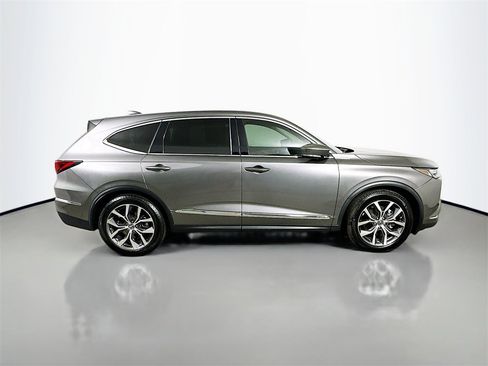 Used 2022 Acura MDX SH-AWD w/ Technology Package image 7