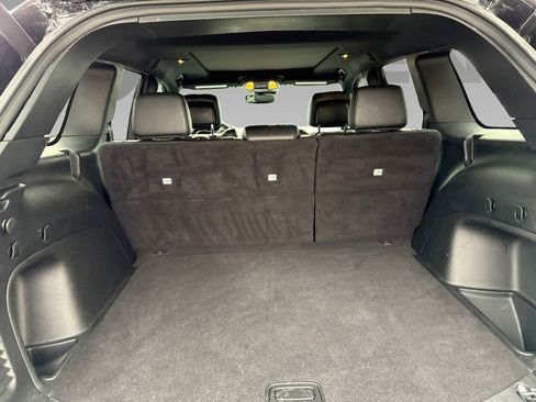 Used 2022 Jeep Grand Cherokee Limited image 27