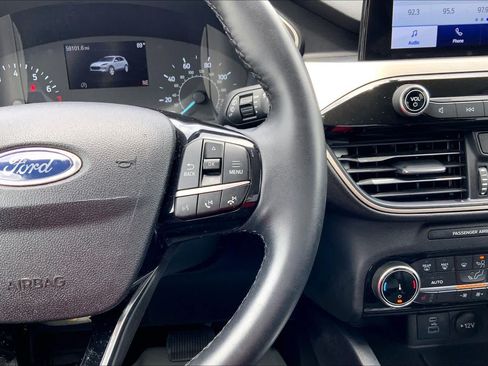 Used 2022 Ford Escape SEL AWD/4WD image 23