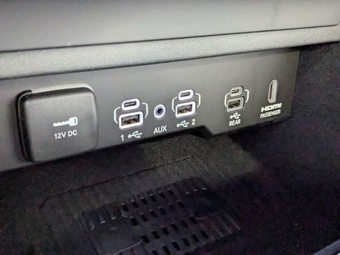 New 2026 Jeep Grand Wagoneer Summit w/ Rear Seat Video Group I AWD/4WD image 21