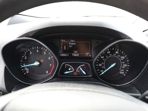 Used 2017 Ford Escape SE FWD image 14