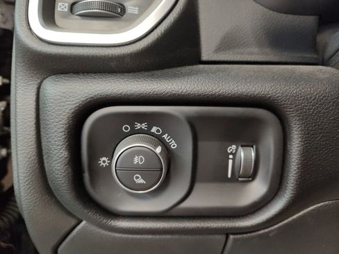 New 2025 RAM 2500 Big Horn AWD/4WD image 27