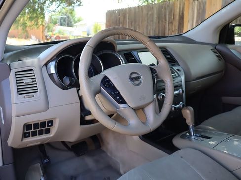 Used 2013 Nissan Murano SV AWD/4WD image 15