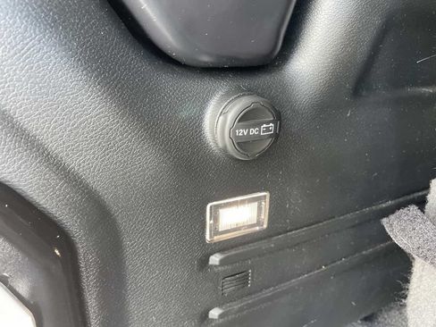 Used 2021 Jeep Wrangler Rubicon AWD/4WD image 19