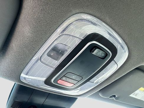 Used 2024 Hyundai Elantra SEL image 19