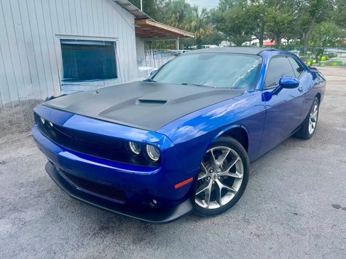 Used 2020 Dodge Challenger R/T RWD image 3