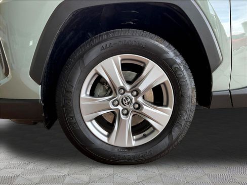 Used 2023 Toyota RAV4 XLE FWD image 32