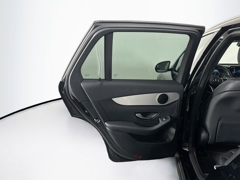 Used 2022 Mercedes-Benz GLC 300 GLC 300 w/ Premium Package Lite image 27