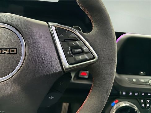 Used 2022 Chevrolet Camaro ZL1 image 18