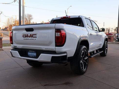 Used 2023 GMC Canyon Denali image 7
