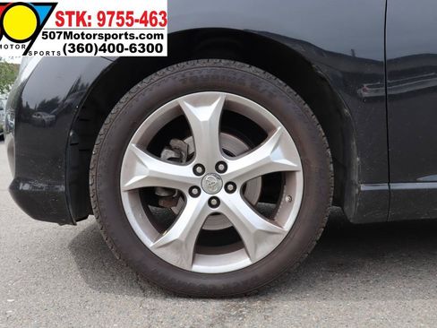 Used 2009 Toyota Venza AWD image 18