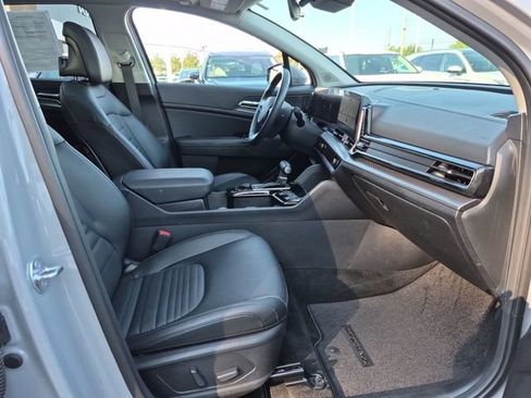 Used 2025 Kia Sportage SX AWD/4WD image 28