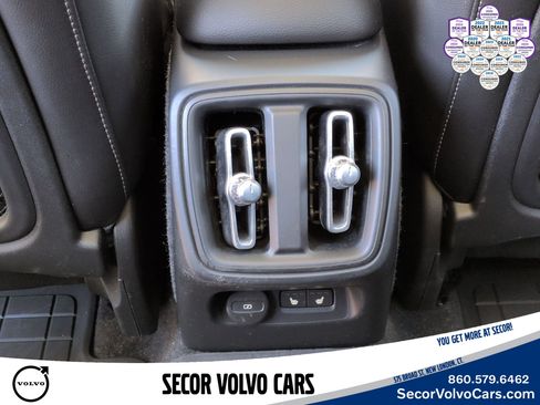 Used 2023 Volvo XC40 B5 Plus w/ Driver Assist Package image 9