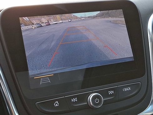 Used 2020 Chevrolet Equinox LT w/ Midnight Edition image 20