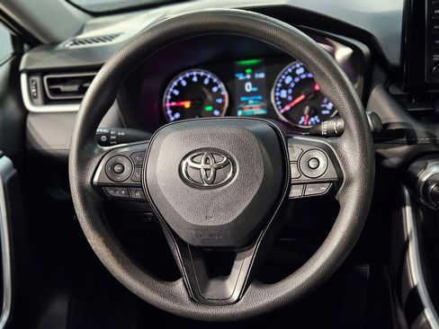 Used 2022 Toyota RAV4 XLE w/ Convenience Package image 27