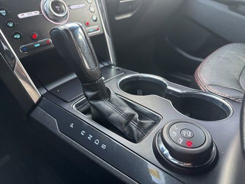 Used 2018 Ford Explorer Sport image 34