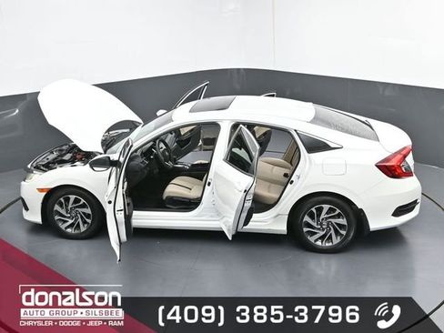 Used 2018 Honda Civic EX image 26