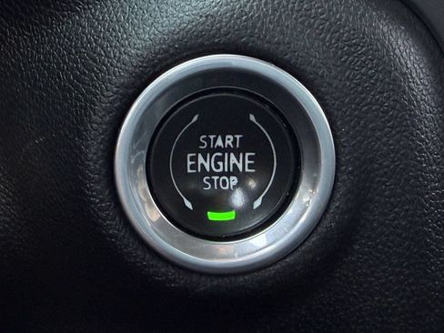 Used 2019 GMC Sierra 1500 AT4 w/ AT4 Premium Package AWD/4WD image 23