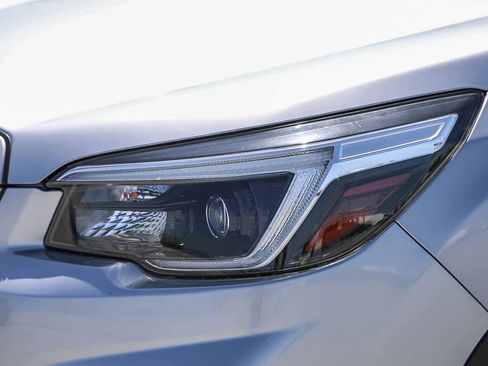 Used 2021 Subaru Forester Premium AWD/4WD image 8
