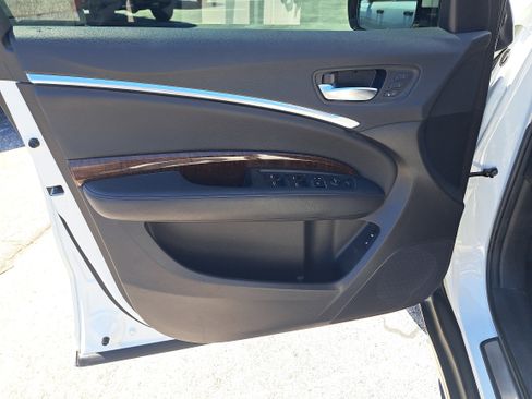 Used 2020 Acura MDX SH-AWD image 10