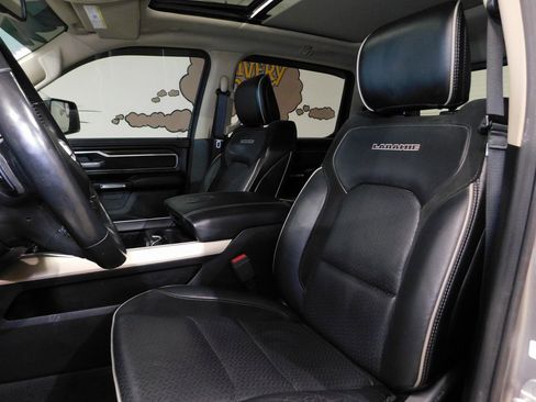 Used 2020 RAM 1500 Laramie image 40