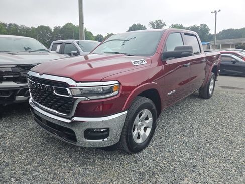 Used 2025 RAM 1500 Big Horn AWD/4WD image 1