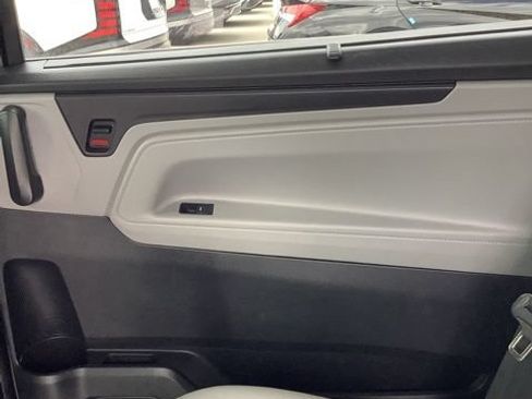 Used 2024 Honda Odyssey EX-L image 19