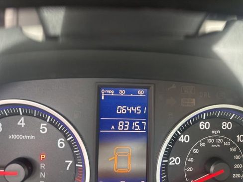 Used 2011 Honda CR-V LX image 2