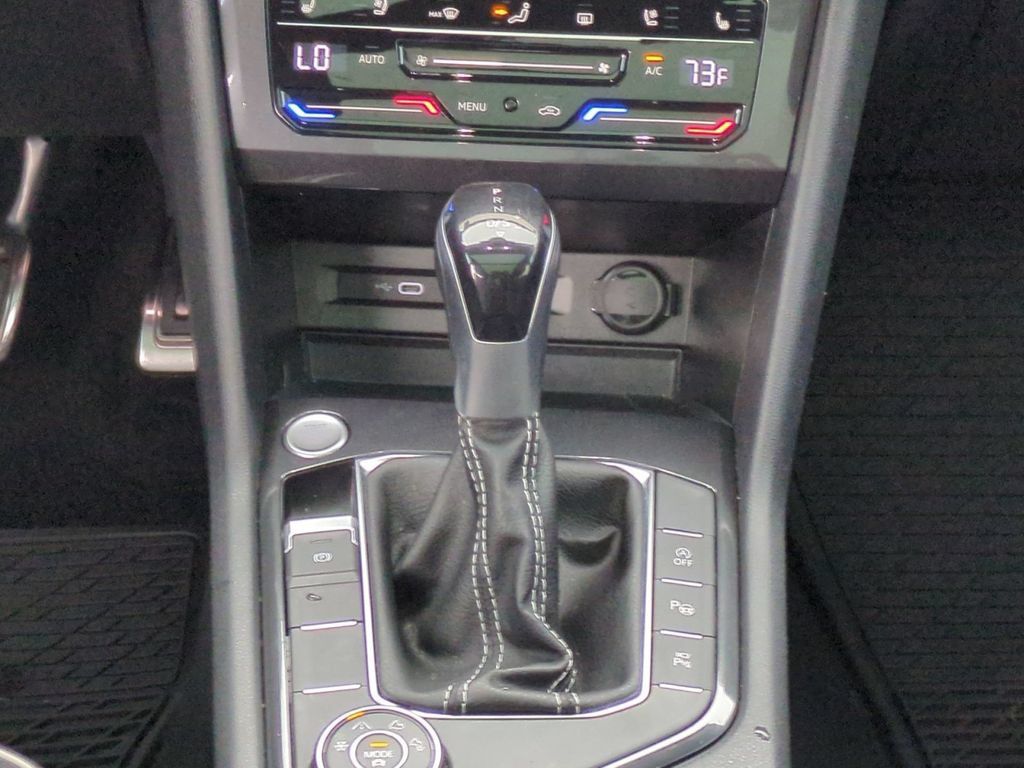 Used 2022 Volkswagen Tiguan SEL R-Line AWD/4WD image 20