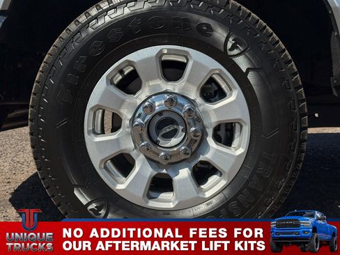 Used 2023 Ford F350 XLT AWD/4WD image 13