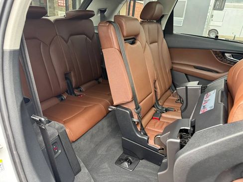 Used 2018 Audi Q7 3.0T Prestige AWD/4WD image 17